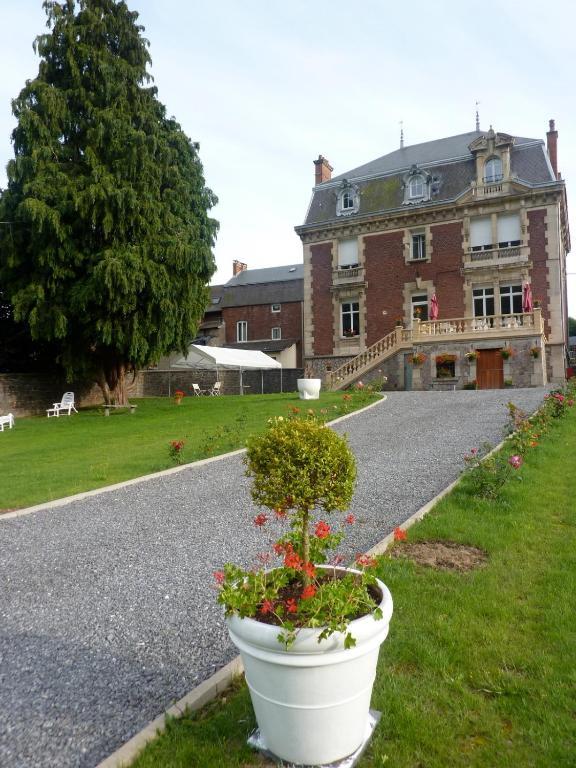 Le Clos Belle Rose Villa Haybes Exterior photo
